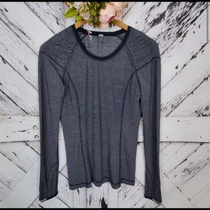 Lululemon Fitted Long Sleeve sz 6